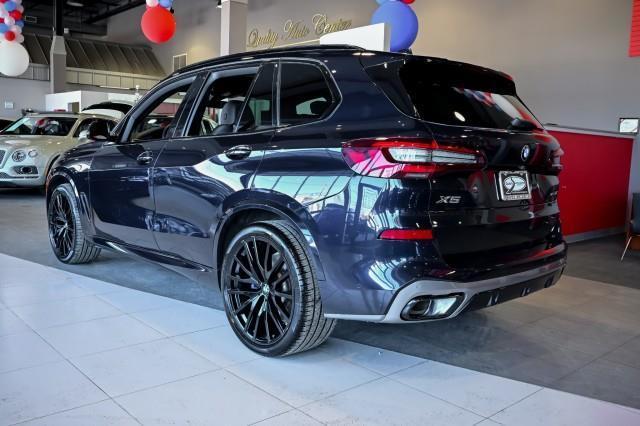 BMW X5  2021