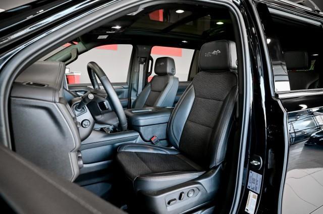 Chevrolet Suburban  2024