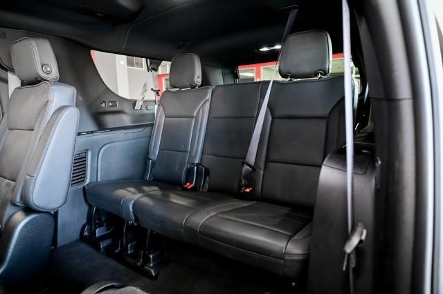 Chevrolet Suburban  2024