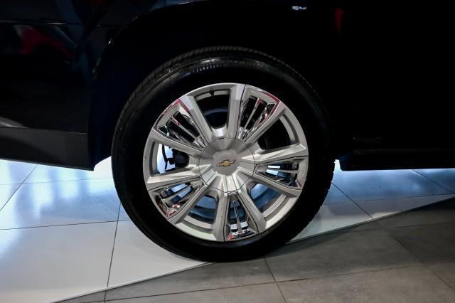 Chevrolet Suburban  2024