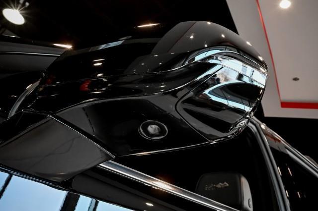 Chevrolet Suburban  2024