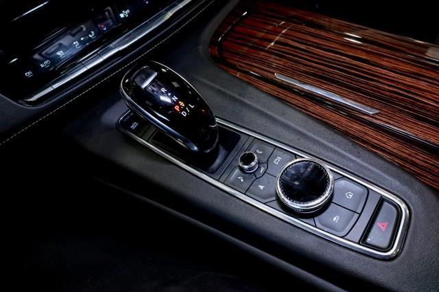 Cadillac Escalade  2021