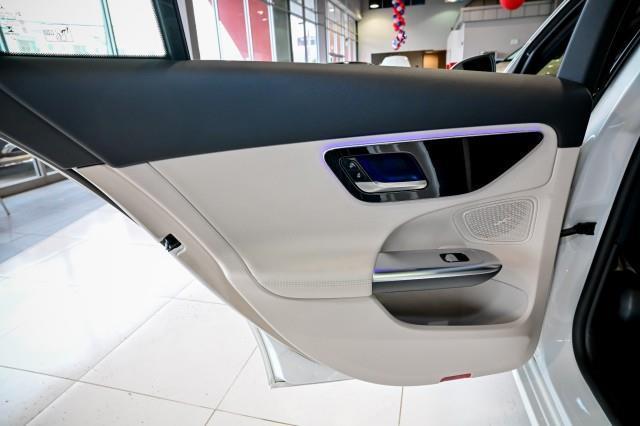 Mercedes-Benz C-Class  2023