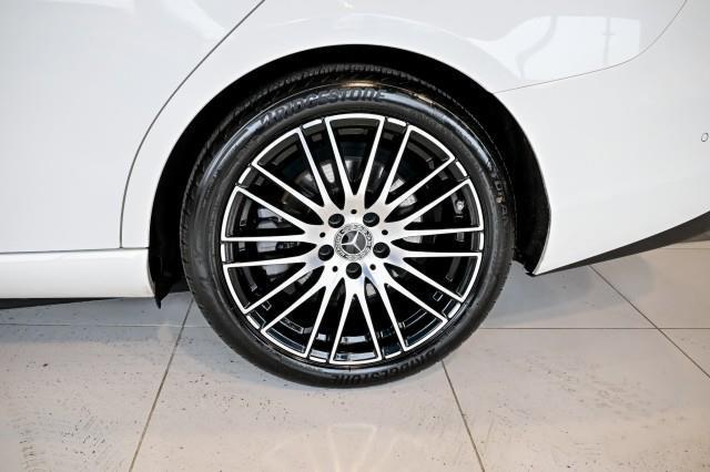 Mercedes-Benz C-Class  2023