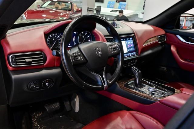 Maserati Levante  2022