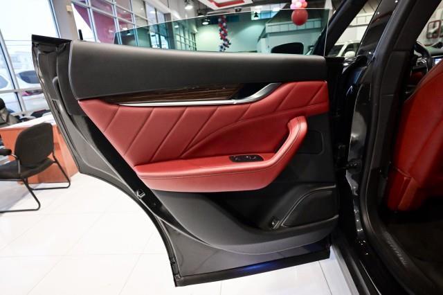 Maserati Levante  2022