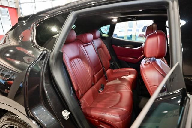 Maserati Levante  2022