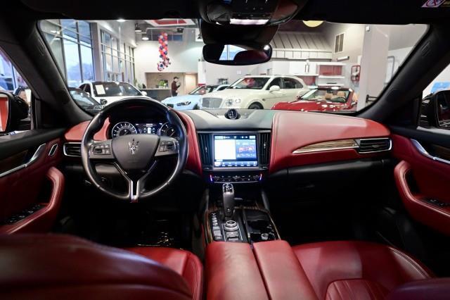 Maserati Levante  2022