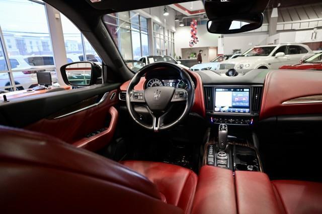 Maserati Levante  2022