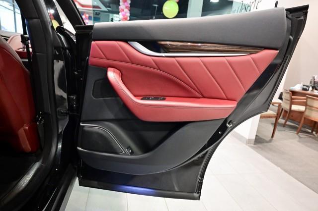 Maserati Levante  2022