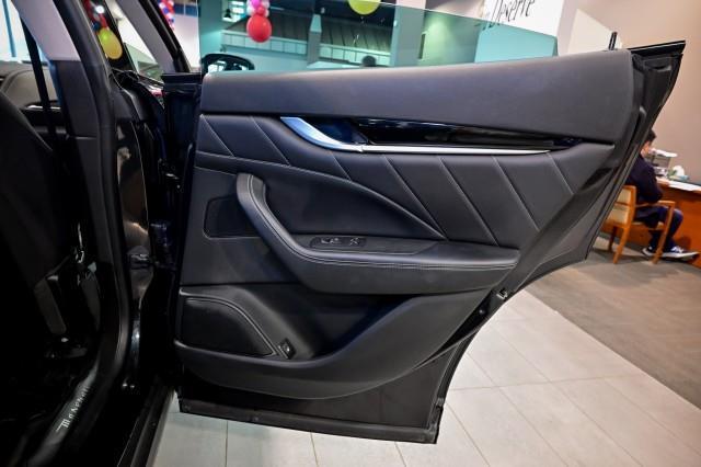 Maserati Levante  2022