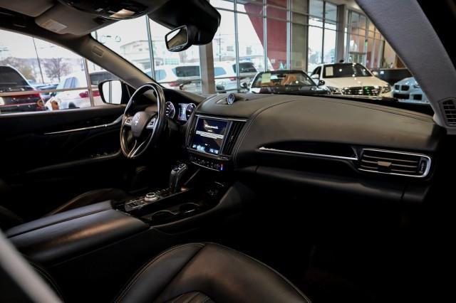 Maserati Levante  2022