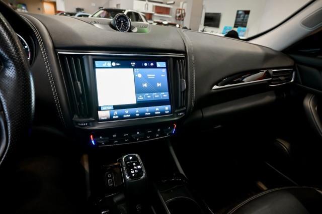 Maserati Levante  2022