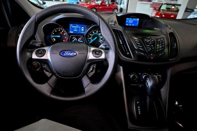 Ford Escape  2014