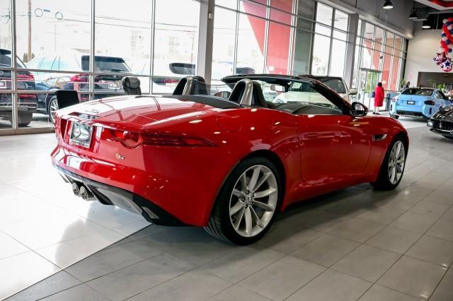 Jaguar F-Type  2014