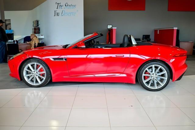 Jaguar F-Type  2014