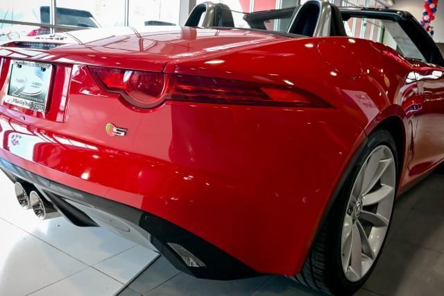 Jaguar F-Type  2014