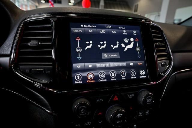 Jeep Grand Cherokee  2021