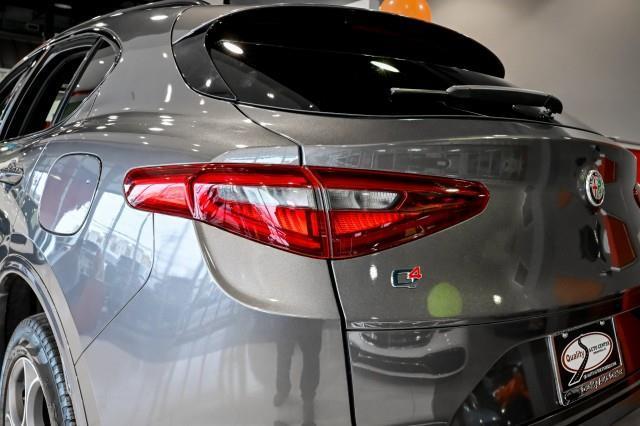 Alfa Romeo Stelvio  2022