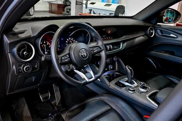 Alfa Romeo Stelvio  2022