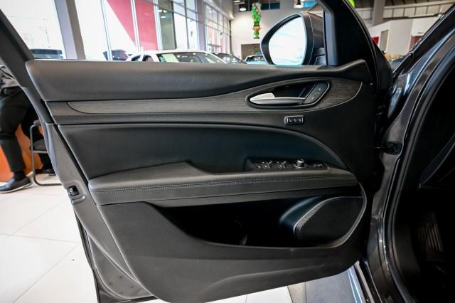 Alfa Romeo Stelvio  2022