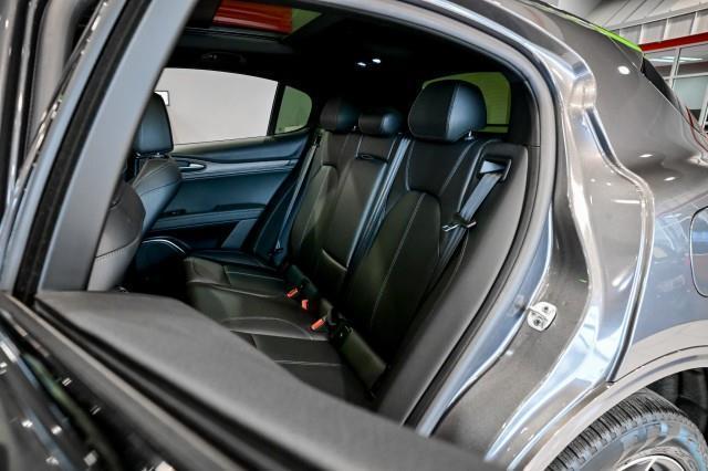 Alfa Romeo Stelvio  2022