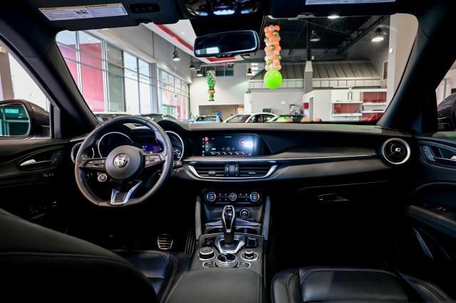 Alfa Romeo Stelvio  2022