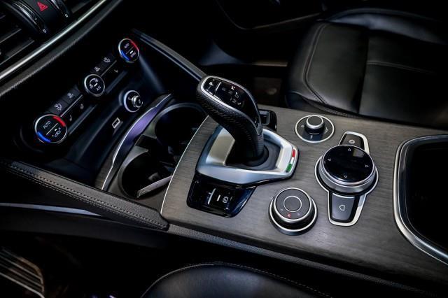 Alfa Romeo Stelvio  2022