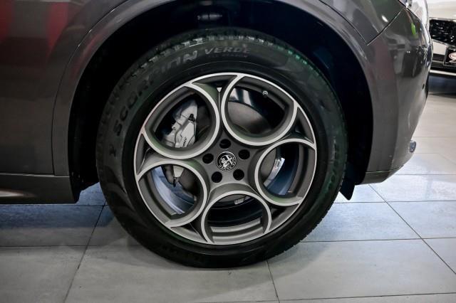 Alfa Romeo Stelvio  2022