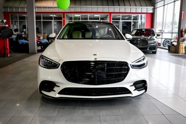 Mercedes-Benz S-Class  2022