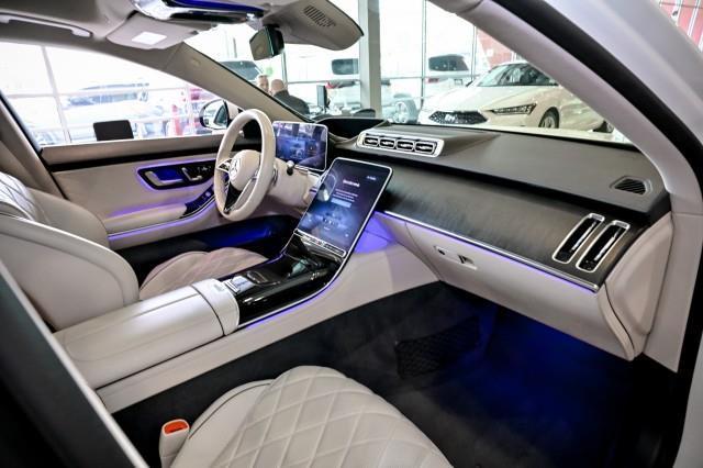 Mercedes-Benz S-Class  2022