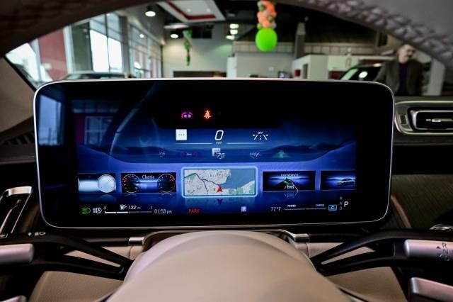 Mercedes-Benz S-Class  2022