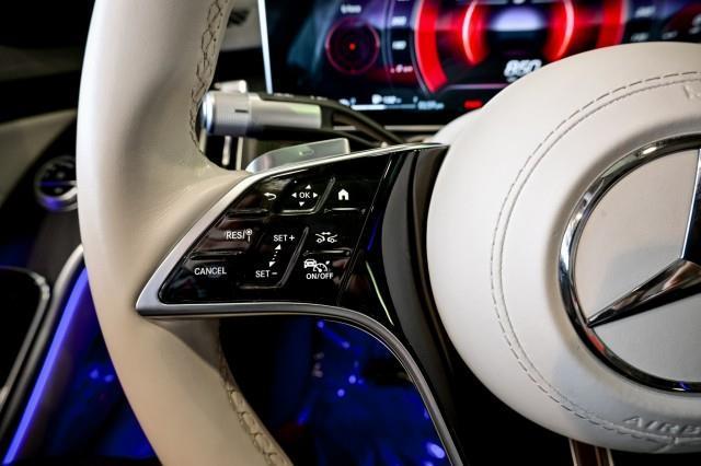 Mercedes-Benz S-Class  2022