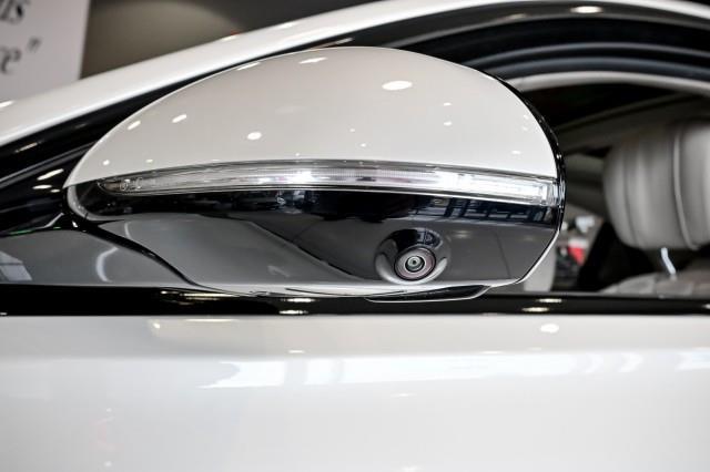 Mercedes-Benz S-Class  2022