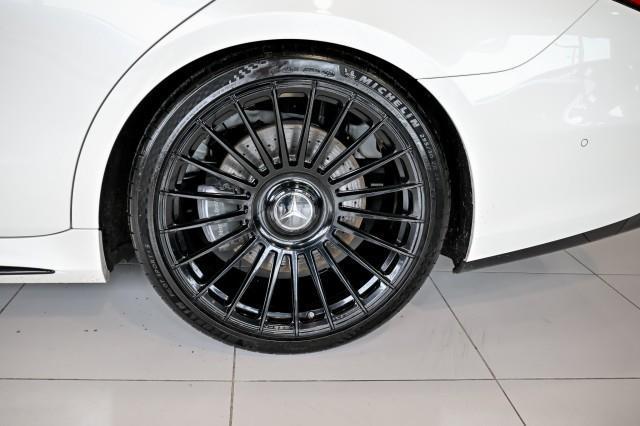 Mercedes-Benz S-Class  2022