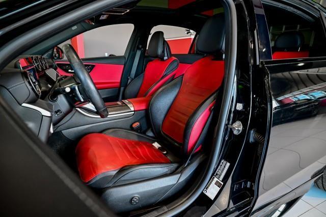 Mercedes-Benz C-Class  2022