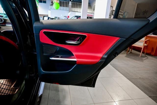 Mercedes-Benz C-Class  2022