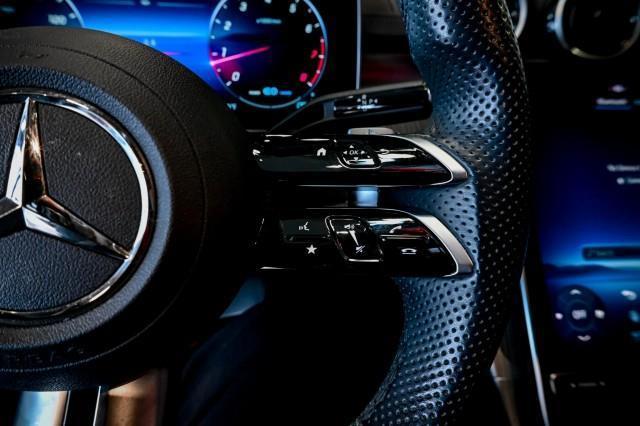 Mercedes-Benz C-Class  2022