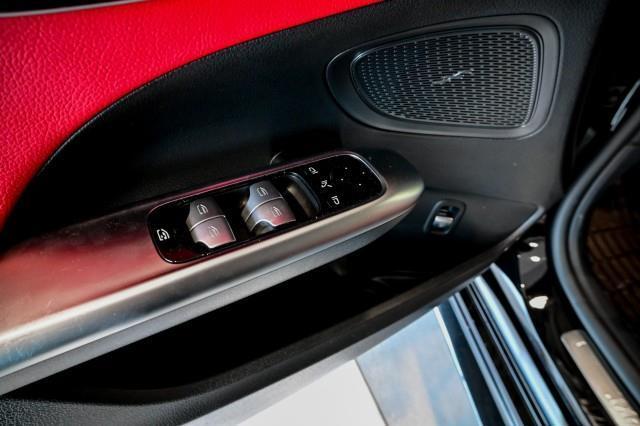 Mercedes-Benz C-Class  2022