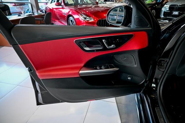 Mercedes-Benz C-Class  2022