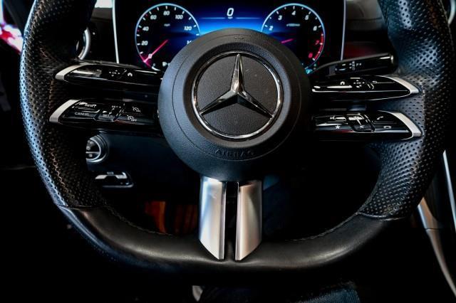 Mercedes-Benz C-Class  2022