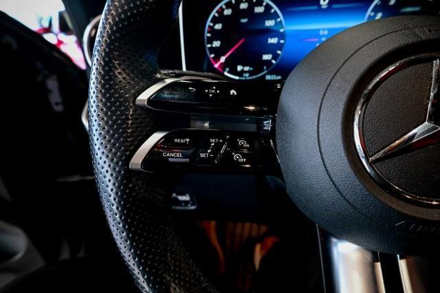 Mercedes-Benz C-Class  2022