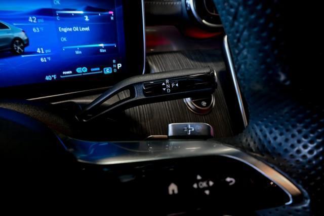 Mercedes-Benz C-Class  2022