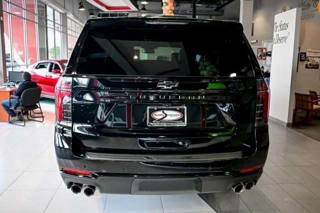 Chevrolet Suburban  2025