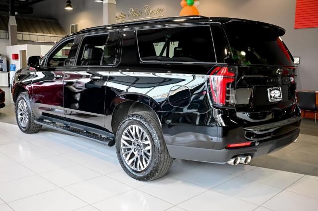 Chevrolet Suburban  2025