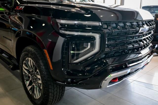 Chevrolet Suburban  2025