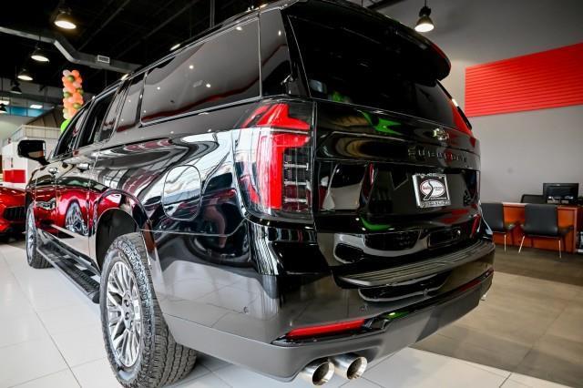 Chevrolet Suburban  2025