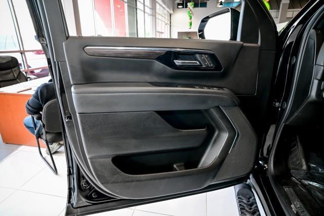 Chevrolet Suburban  2025