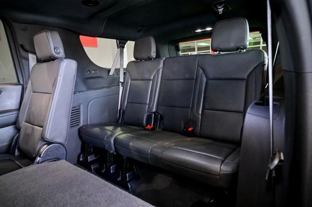 Chevrolet Suburban  2025