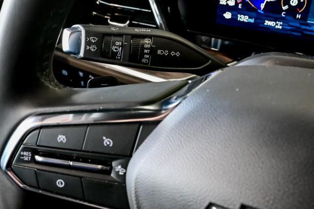 Chevrolet Suburban  2025